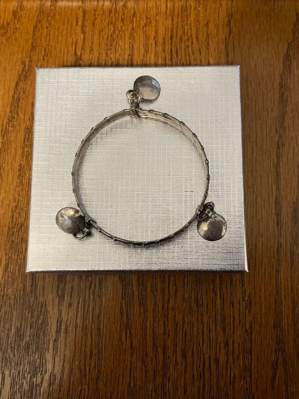 VINTAGE SMALL SILVER BRACELET WITH 3 DANGLING CHARMS